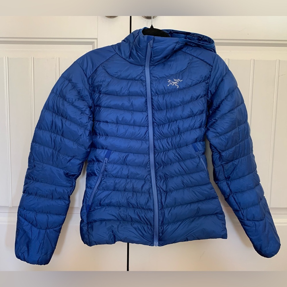 Arc’teryx Cerium LT Hoody royal blue size Women’s Small